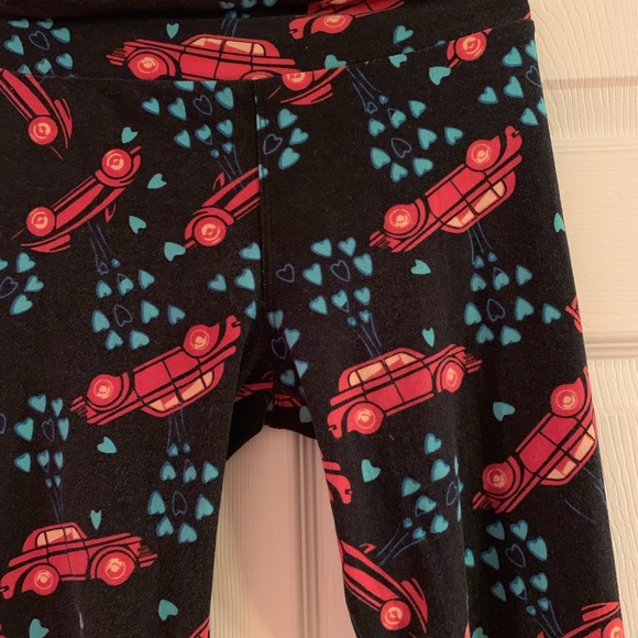 SOLD LuLaRoe Love Bug Tween leggings. - Picture 2 of 2